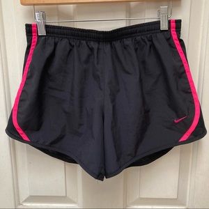 Nike Girls' Tempo Running Shorts, XL